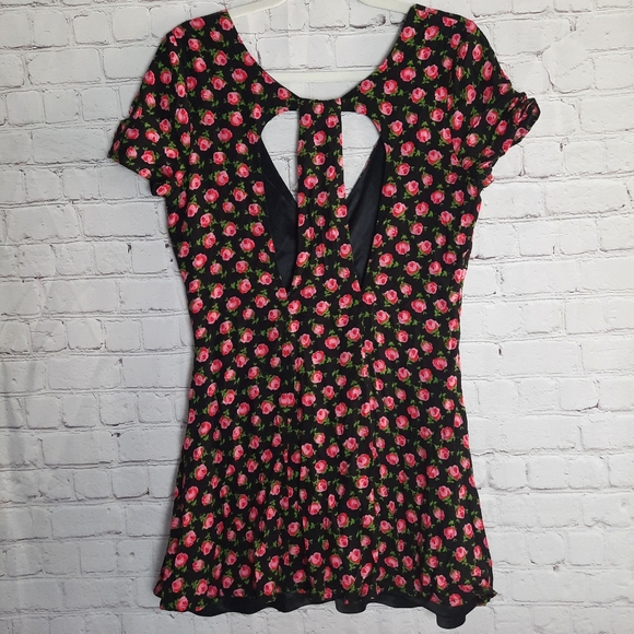 TOBI Black Red Floral Print Mini Dress Size M - Picture 3 of 15